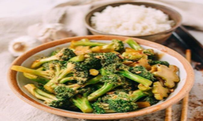 Broccoli with Garlic Sauce