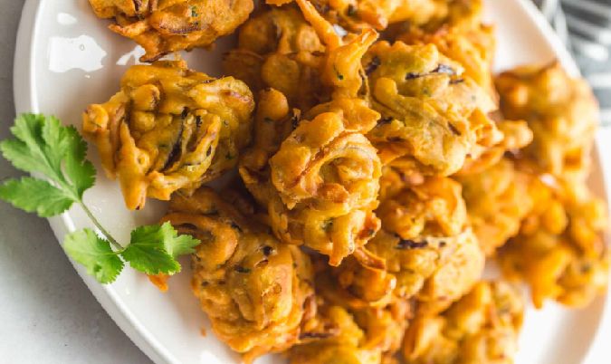 Onion Bhajia (4 Pieces)