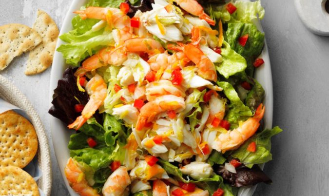 Seafood Salad ( prawn, calamari, fillet fish, )