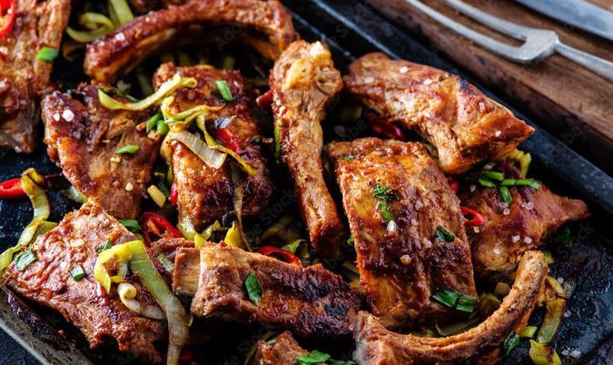BBQ Pork on Chilli Sauce with Vegetables