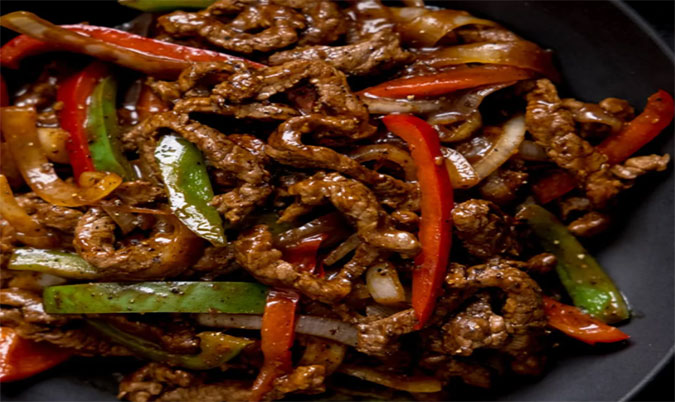 Beef on Black Pepper with Veg