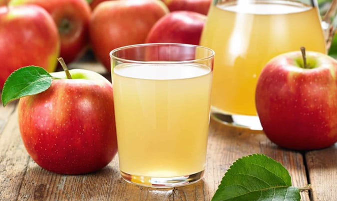 apple juice / orange juice