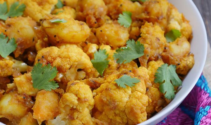 Aloo Gobhi (med)