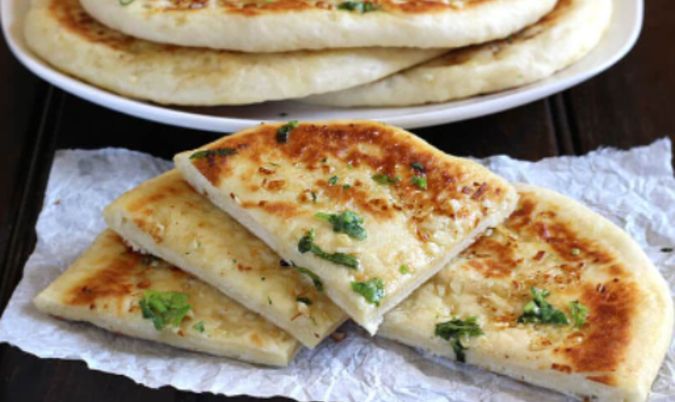 Cheese and Garlic Mixed Naan (Cut into Four) (G, D)