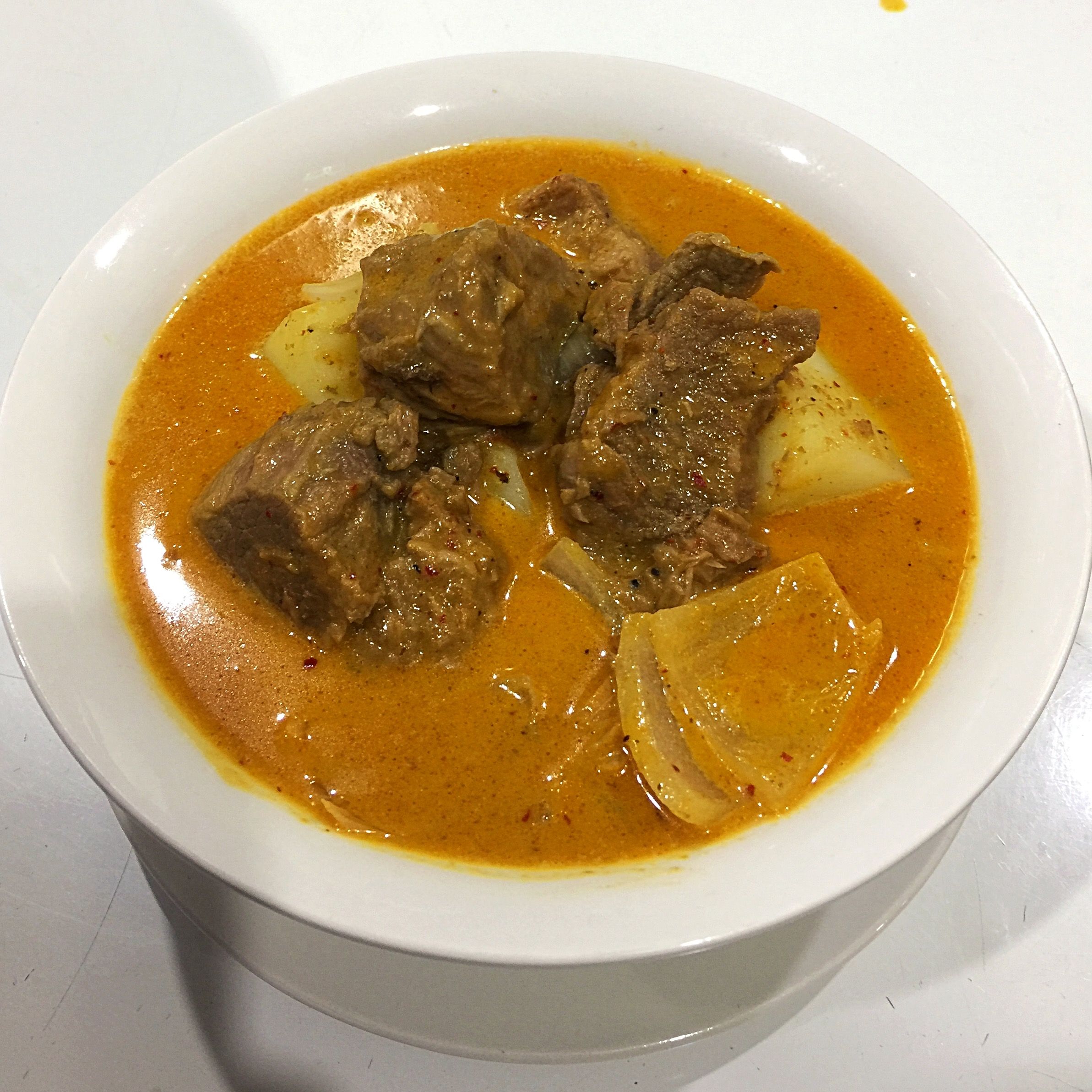 MASSAMAN BEEF CURRY (MILD)