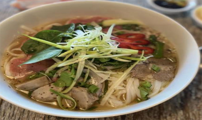 Traditional Vietnamese Noodle Soup (Pho)