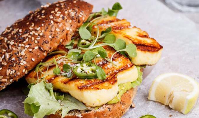 Chicken and   Halloumi Bagel
