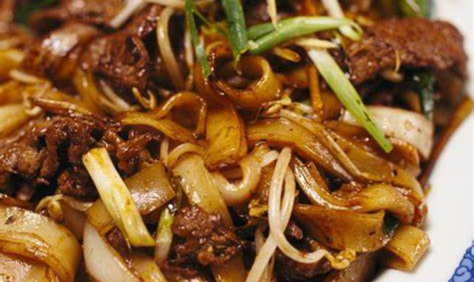 Beef stir Fried Rice Noodle