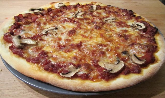 Bolognese Pizza