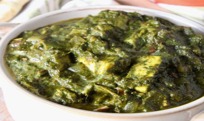 Paneer palak (saag)