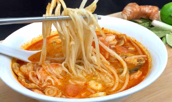 Thai Tom Yum Noodle Soup