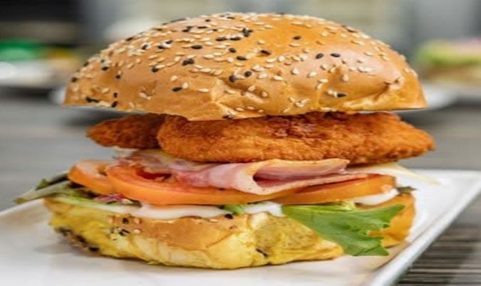 SOUTHERN CRISPY CHICKEN BURGER