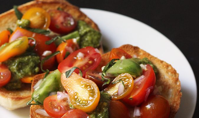 Pesto Bruschetta