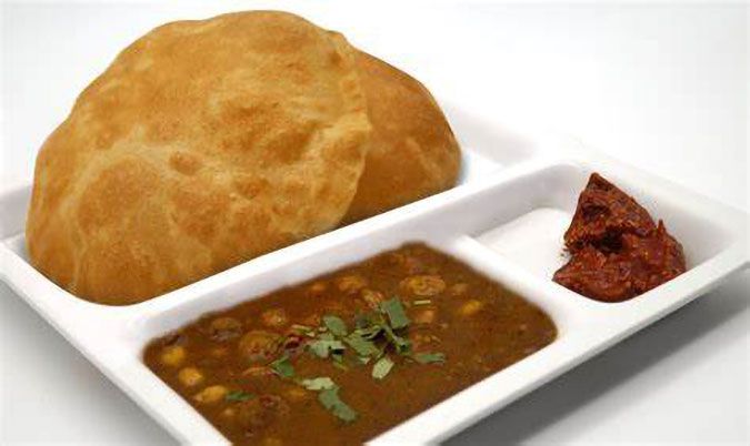 CHOLE PURI (3 PC)