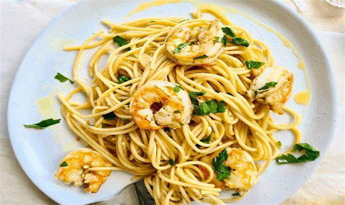 Garlic Prawn Pasta