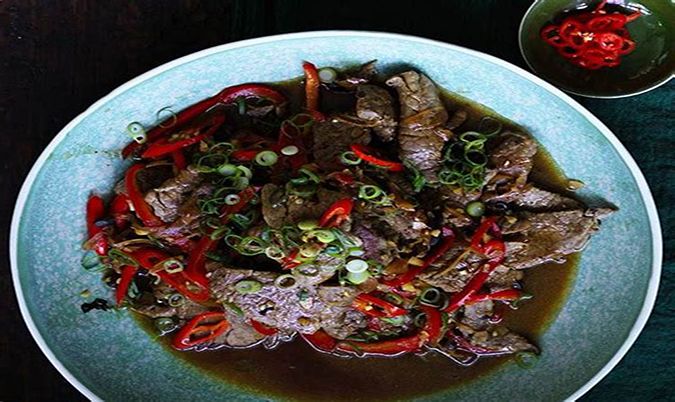 Braised Beef Fillet with Chilli Bean Sauce