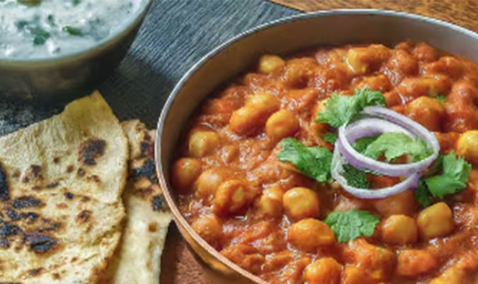 Chana Masala including Rice Box