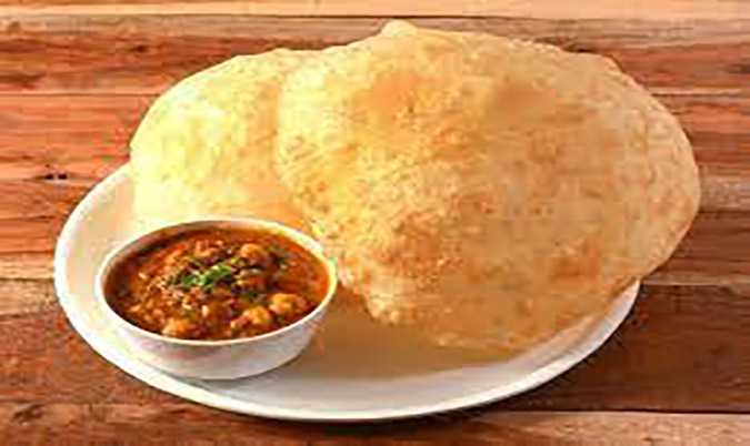 Cholle Bhature (2 Pieces)