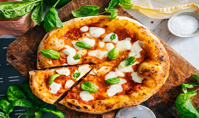 Margherita Traditional Pizza