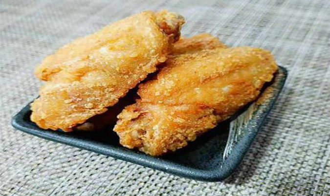 Fried Chicken Wings (4 pieces)