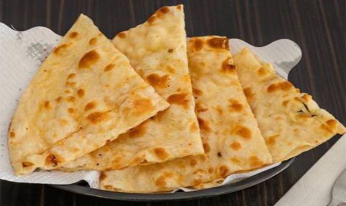 Aloo Roti Kulcha 1Pc