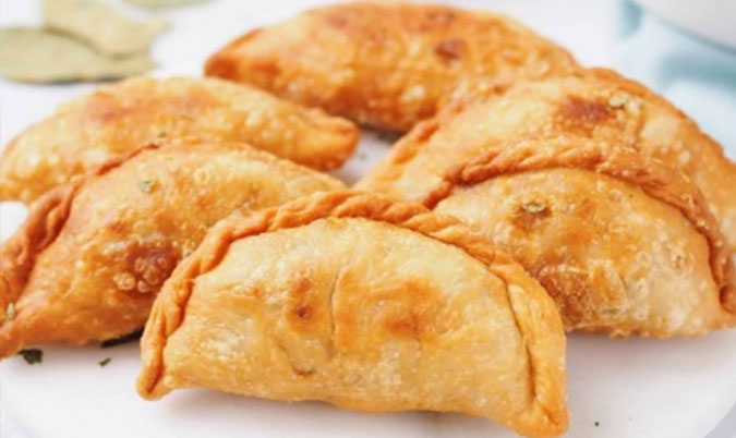 Mini Curry Puffs