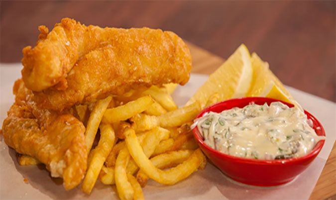 BEER-BATTERED FISH & CHIPS