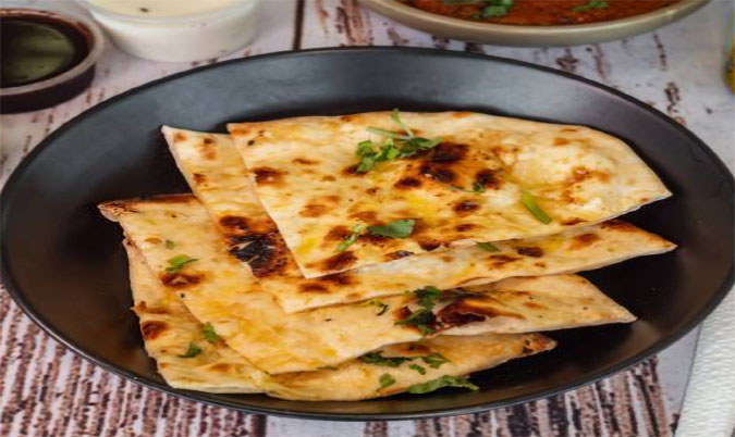GARLIC NAAN