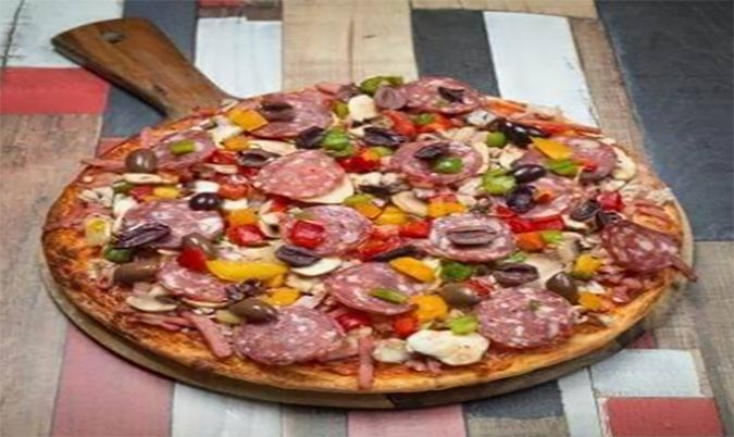 Italiano Supreme Traditional Pizza