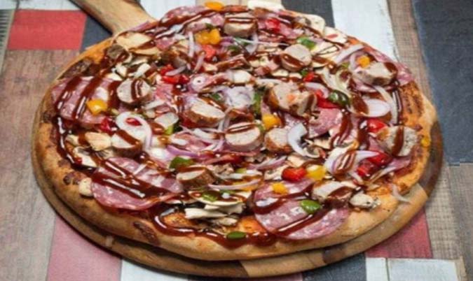 BBQ Special Traditional Pizza