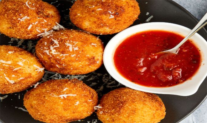 ARANCINI BALLS