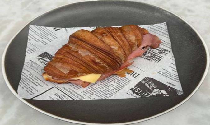 Ham and Cheese Crossiant