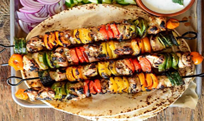 SIS Tavuk (3 Chicken Skewers)