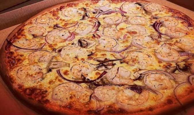 Prawn Star Pizza