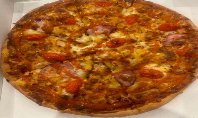 Peri Peri Chicken Pizza