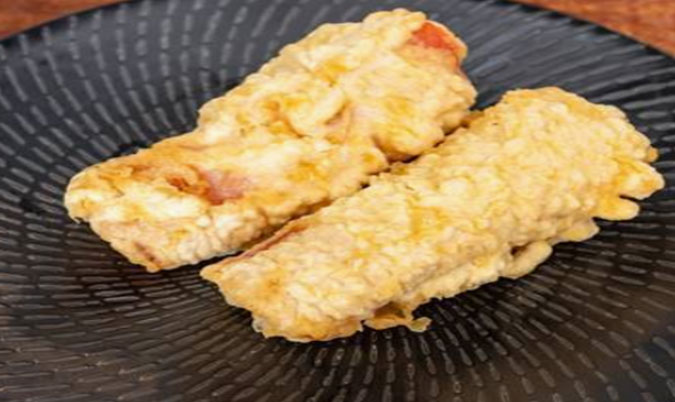 King Prawn and Bacon Rolls