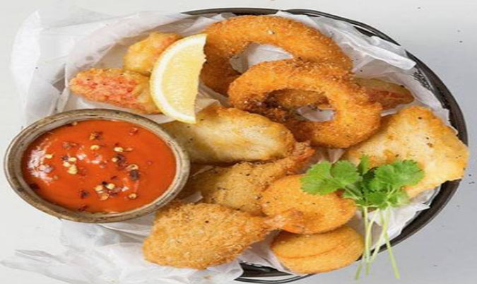 Seafood Basket with Chips