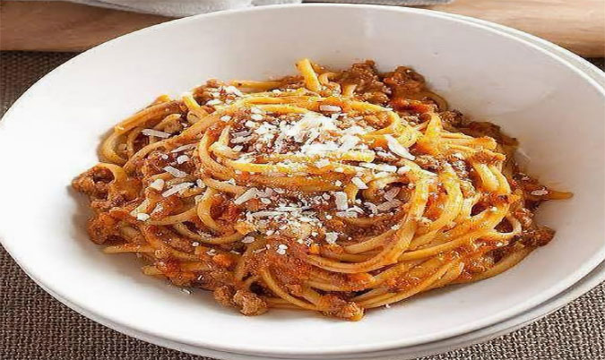 Homestyle Bolognese Pasta