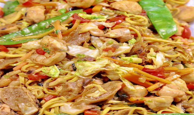 Pancit Canton (May contain seafood)