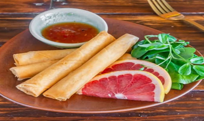 Spring Roll Chicken & Prawn (4 Pcs)