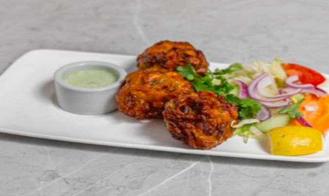 Kurkuri Spinach Onion Bhaji (V)