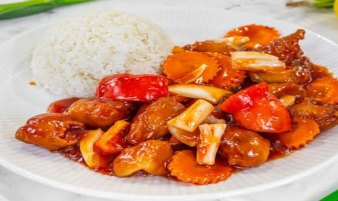 Sweet & sour chicken on steam rice