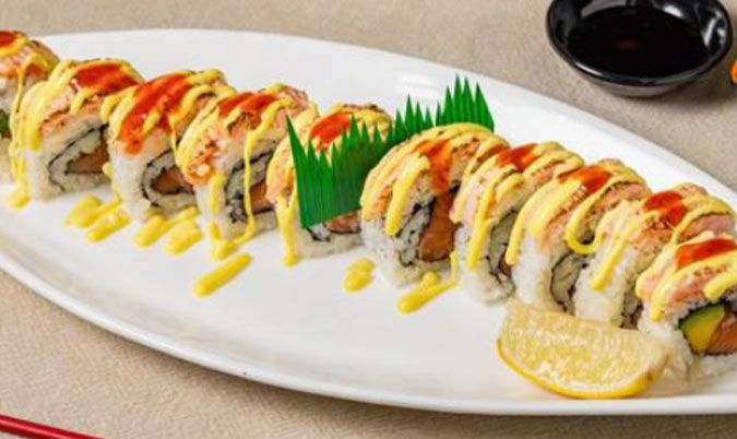 Salmon Mania Roll