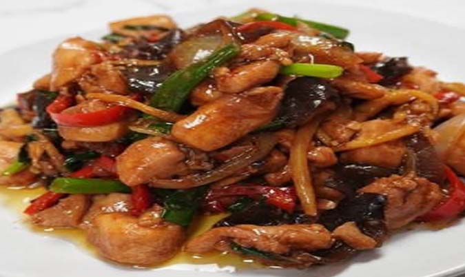 Ginger Oyster Sauce (Phat Khing)