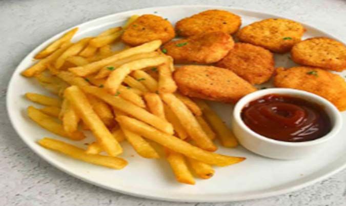 Chicken Nuggets and Chips