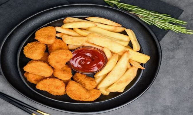 A8-Nuggets And Chips (6 Pieces)