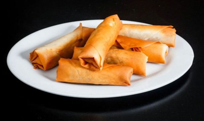 Vegetarian Spring Rolls( 6 pieces )