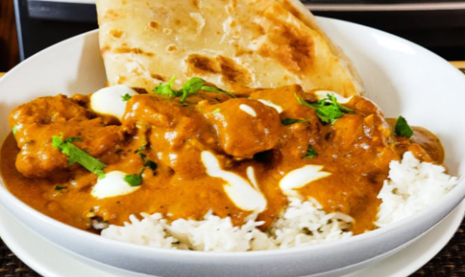 Tawa Chicken with Rice & Butter Naan