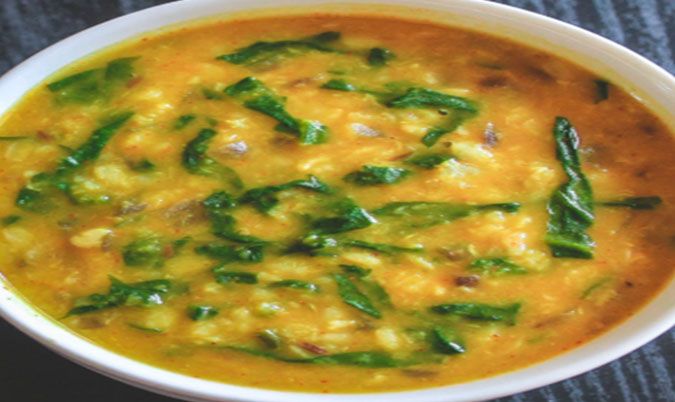 Dal Tadka With Fresh Spinach