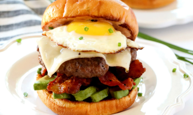 Breakfast Burger (DFO, GFO)